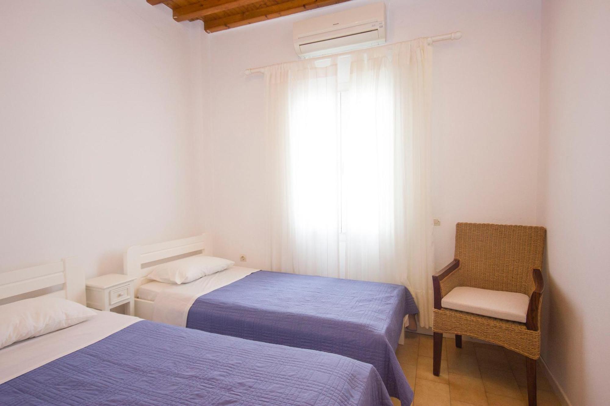 Gelos House Ornos  Pokoj fotografie